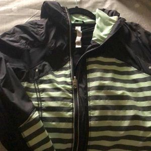 Lulu running jacket size 4